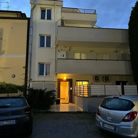 Cozy In - 20 M² With Terrace Apartman